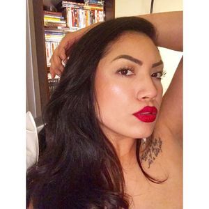 Meet your Posher, Leslie